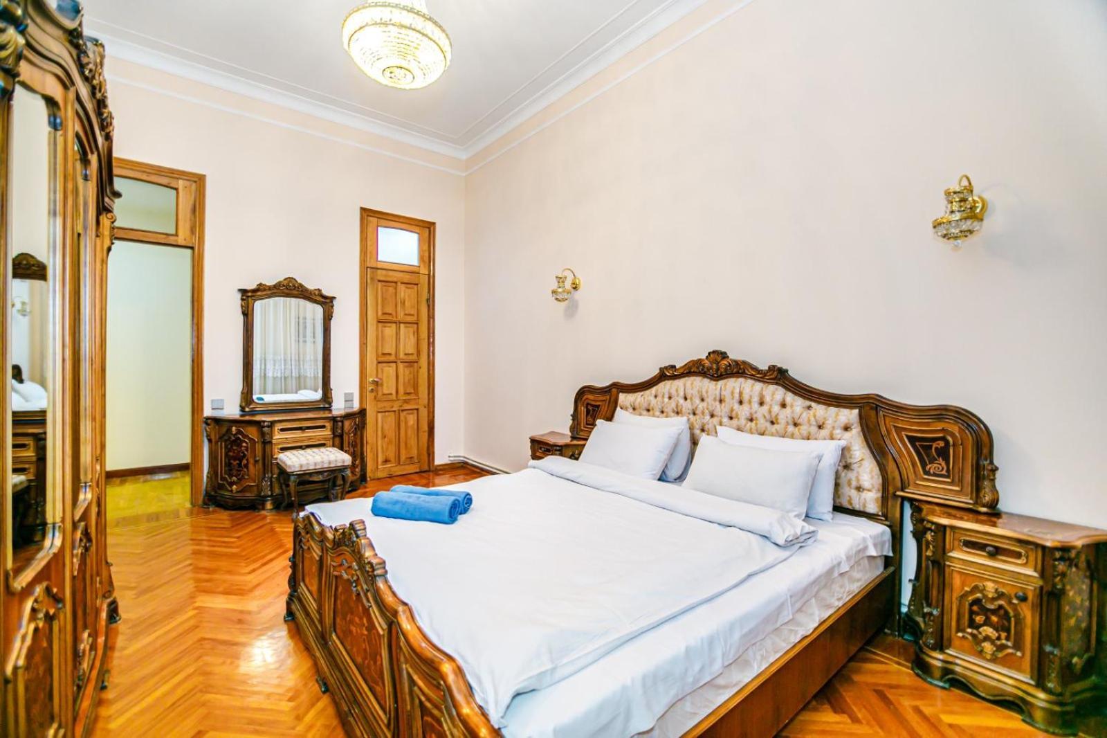Targovi 2 Room Lux Home Otto Baku Exterior foto
